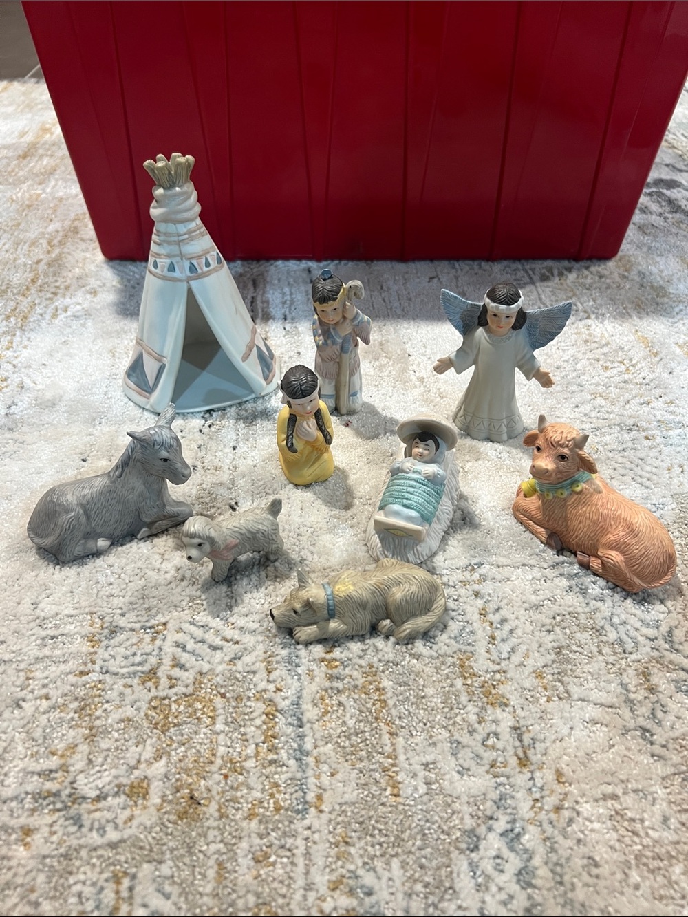 Vintage 1992 Native American Nativity set by House of Lloyd. Made of bisque. Z99